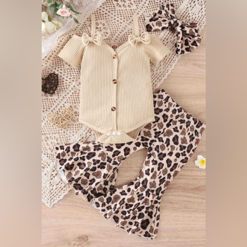 Shoulder Sling Fashion Three-piece (Apricot)